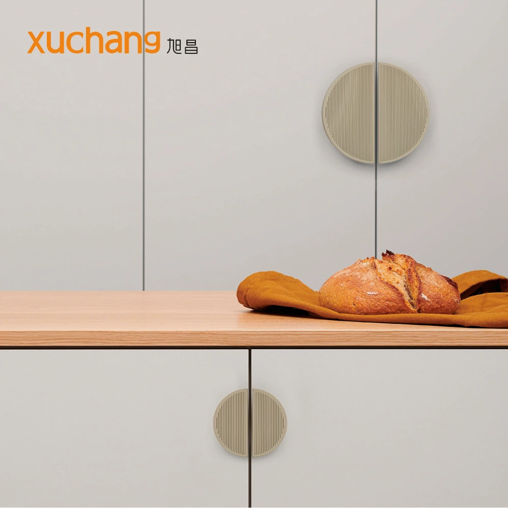 Custom 150mm Champagne Half Moon Cabinet Handles Golden Color Handle For Cabinet